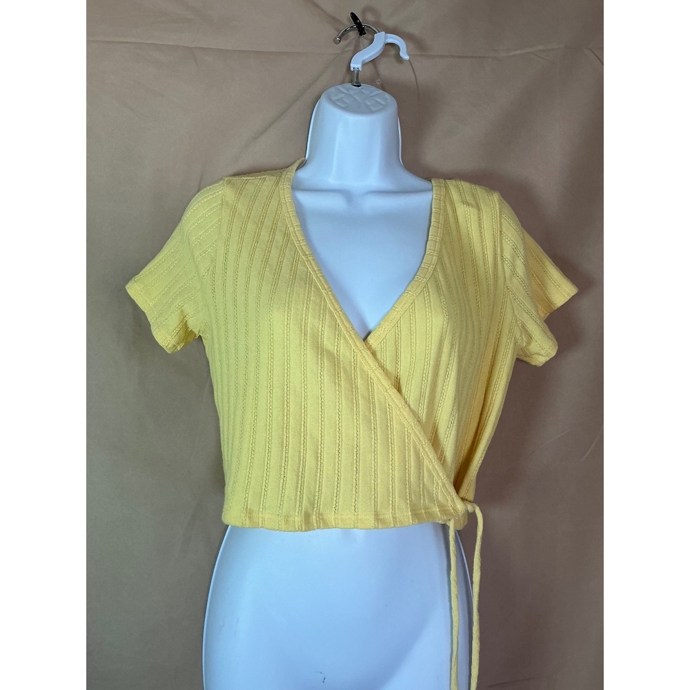 Fashion Nova WrapCrop Top Womens 1X Yellow New Ribbed Knit V-Neck Side Tie Short